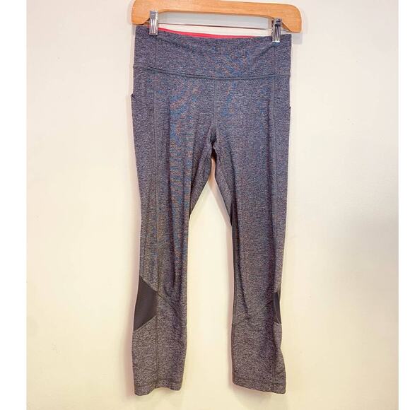 Lululemon Gray -Pink 3/4 Leggins Size 4 Sheer ,Back pocket Small - Picture 6 of 9